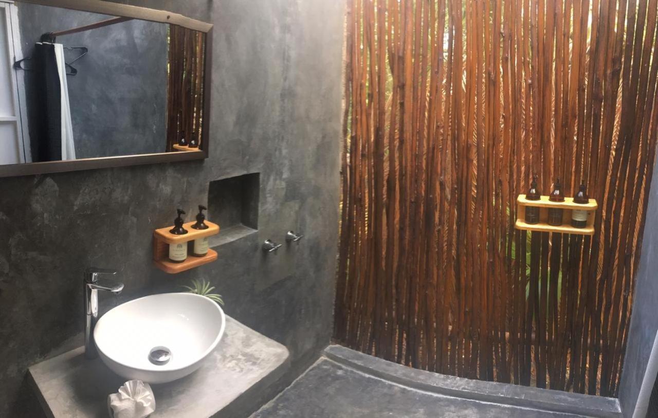 Frequency Hotel Isla Holbox Екстериор снимка